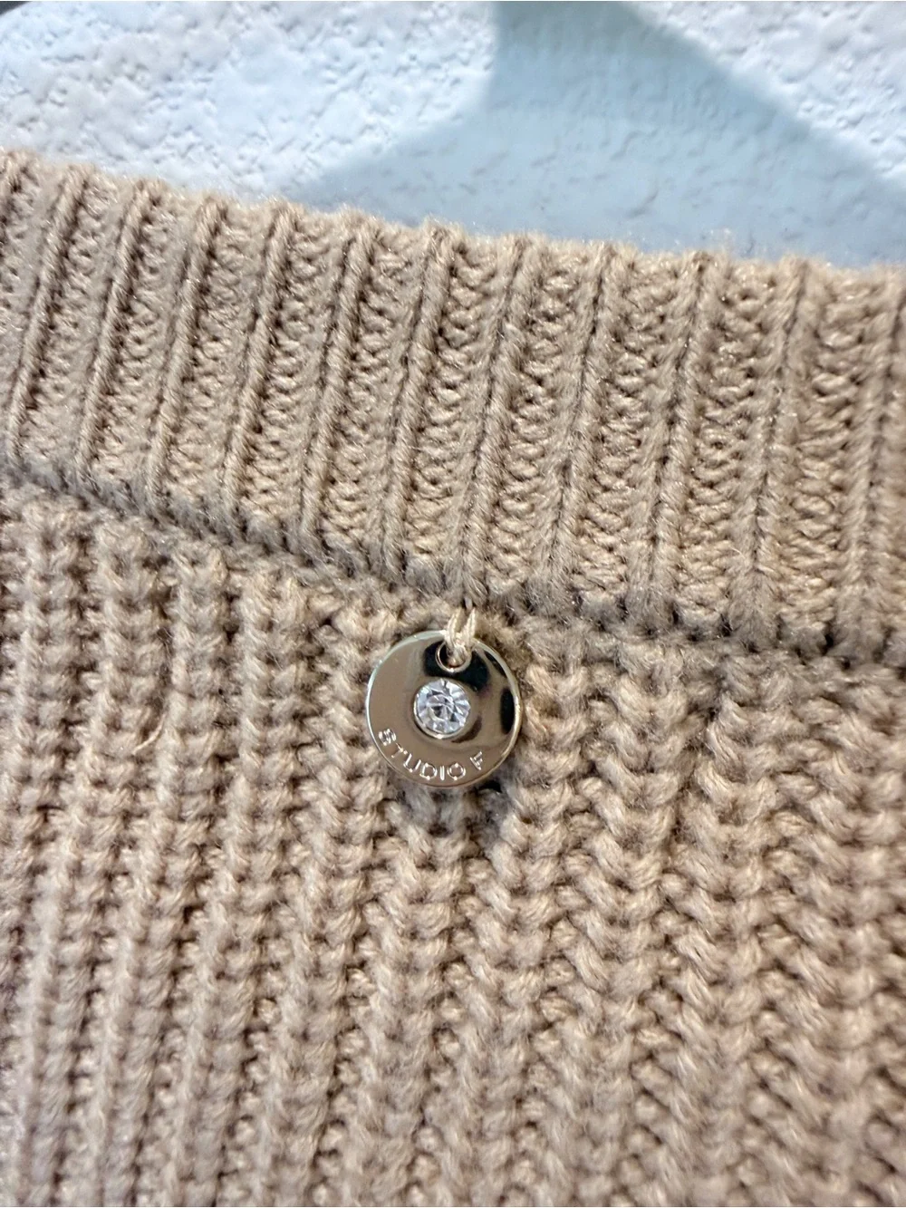 Chunky Knit Striped Sweater 4 Coastal Grandmother Old Money Neutral Camel/Ivory - Picture 5 of 9